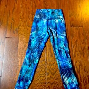 Lululemon leggings, different types of colors mostly blue, size 4